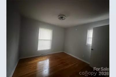 3105 Woodview Drive, High Point, NC 27265 - Photo 8