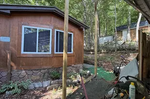 111 Three Top St, West Jefferson, NC 28694 - Photo 2