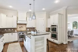 3823 Lakeside Dr, Charlotte, NC 28270 - Photo 12