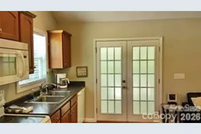 37 Coyote Drive, Marion, NC 28752 - Photo 8