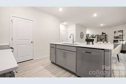 177 Logan Farms Drive, Mooresville, NC 28115 - Photo 2