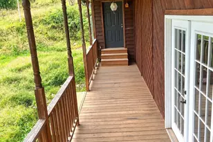 323 Forrest Fisher Rd, Spruce Pine, NC 28777 - Photo 4