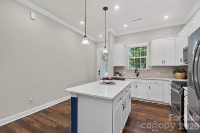 11628 Founders Park Lane, Pineville, NC 28134 - Photo 6