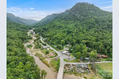 3127 Memorial Highway, Lake Lure, NC 28746 - Photo 22