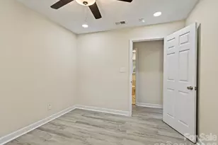 512 Villa St, Kannapolis, NC 28083 - Photo 14