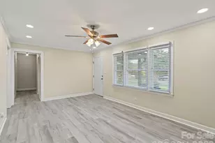 512 Villa St, Kannapolis, NC 28083 - Photo 2