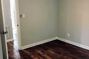 710 Stowe Dr, Lowell, NC 28098 - Photo 2