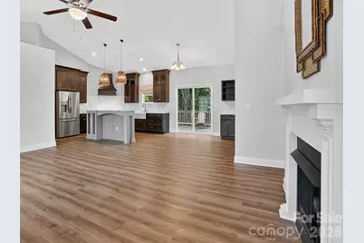 308 Beck Creek Circle, Flat Rock, NC 28731 - Photo 6