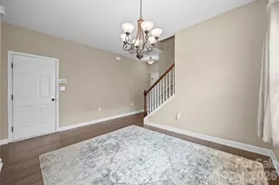 341 Sandy Spring Ln, Lake Wylie, SC 29710 - Photo 6