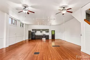 513 Fairview Rd, Asheville, NC 28803 - Photo 2