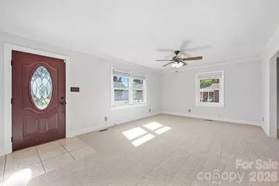 604 W Park Avenue, Mooresville, NC 28115 - Photo 4