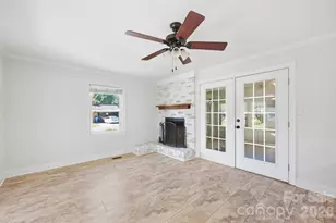 604 W Park Ave, Mooresville, NC 28115 - Photo 8