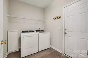 2540 Oakboro Ln, Charlotte, NC 28214 - Photo 20