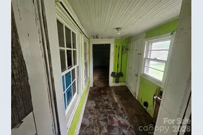 28 Chestnut Street, Rosman, NC 28772 - Photo 8