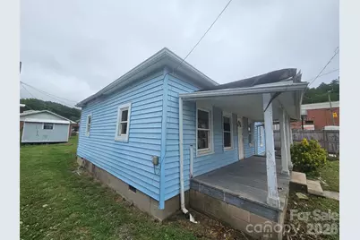 28 Chestnut Street, Rosman, NC 28772 - Photo 2
