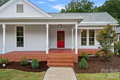 705 N Main Street, Davidson, NC 28036 - Photo 2