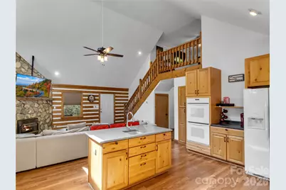 57 Pebble Drive, Whittier, NC 28789 - Photo 10