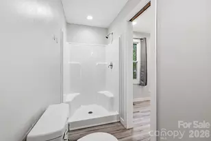 36 Medlin Ln, Flat Rock, NC 28731 - Photo 28