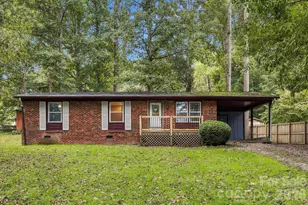 36 Medlin Ln, Flat Rock, NC 28731 - Photo 30