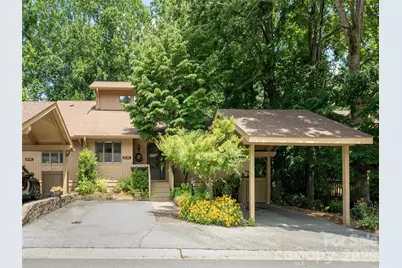 601 Red Oak Drive, Hendersonville, NC 28791 - Photo 1