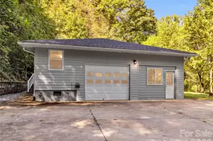 250 Camp Creek Rd, Whittier, NC 28789 - Photo 18