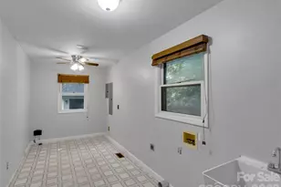 250 Camp Creek Rd, Whittier, NC 28789 - Photo 14