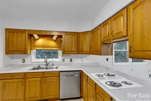 250 Camp Creek Rd, Whittier, NC 28789 - Photo 4