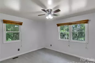 250 Camp Creek Rd, Whittier, NC 28789 - Photo 8