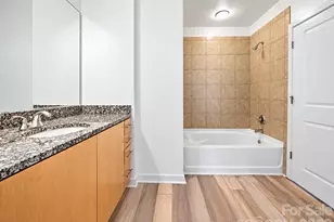 210 N Church St, Charlotte, NC 28202 - Photo 10