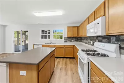 837 Chastain Avenue, Concord, NC 28025 - Photo 6