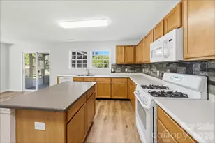 837 Chastain Ave, Concord, NC 28025 - Photo 6