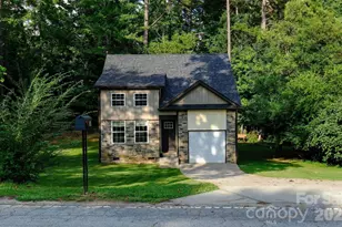 524 Asbury Dr, Landrum, SC 29356 - Photo 1
