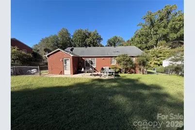 340 Nursery Lane, Statesville, NC 28677 - Photo 2