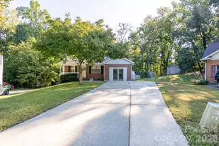 5805 Woodrock Ct, Charlotte, NC 28214 - Photo 28