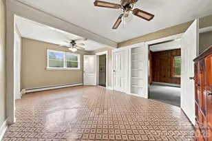 98 Duke St, Granite Falls, NC 28630 - Photo 10
