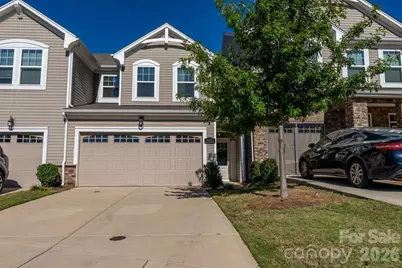9238 Northfield Crossing Drive, Charlotte, NC 28269 - Photo 2