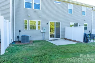 9238 Northfield Crossing Dr, Charlotte, NC 28269 - Photo 30