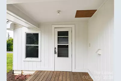 1641 Berkley Street SW, Lenoir, NC 28645 - Photo 2