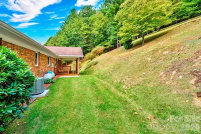 6762 US Highway 421 Highway N, Vilas, NC 28692 - Photo 12