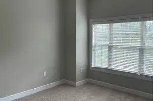 8757 Coralbell Ln, Charlotte, NC 28213 - Photo 10