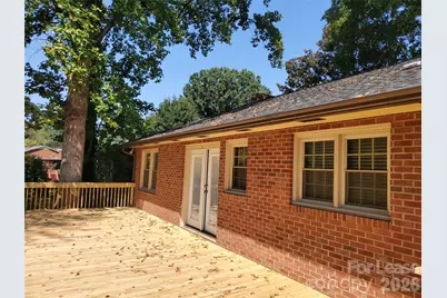 614 Carolina Avenue S, Statesville, NC 28677 - Photo 6