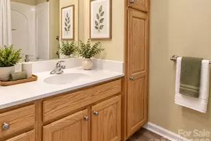 15457 Tully House Ct, Charlotte, NC 28277 - Photo 2
