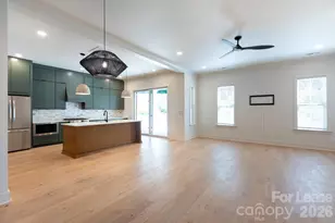 1602 Herrin Ave, Charlotte, NC 28205 - Photo 4