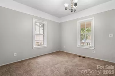 1847 2nd Avenue SW, Hickory, NC 28602 - Photo 10