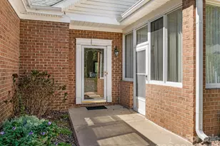 11345 Olde Turnbury Ct, Charlotte, NC 28277 - Photo 2