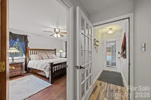 501 Woodfield Dr, Asheville, NC 28803 - Photo 8