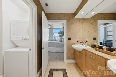 505 E 6th Street #1201, Charlotte, NC 28202 - Photo 24