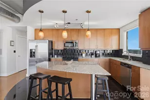 505 E 6th St, Charlotte, NC 28202 - Photo 8
