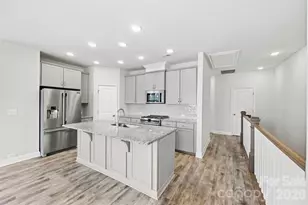 1432 Winding Stream Rd, Charlotte, NC 28206 - Photo 4