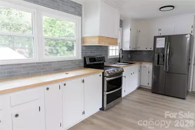 1527 Kingston Drive, Kannapolis, NC 28083 - Photo 12